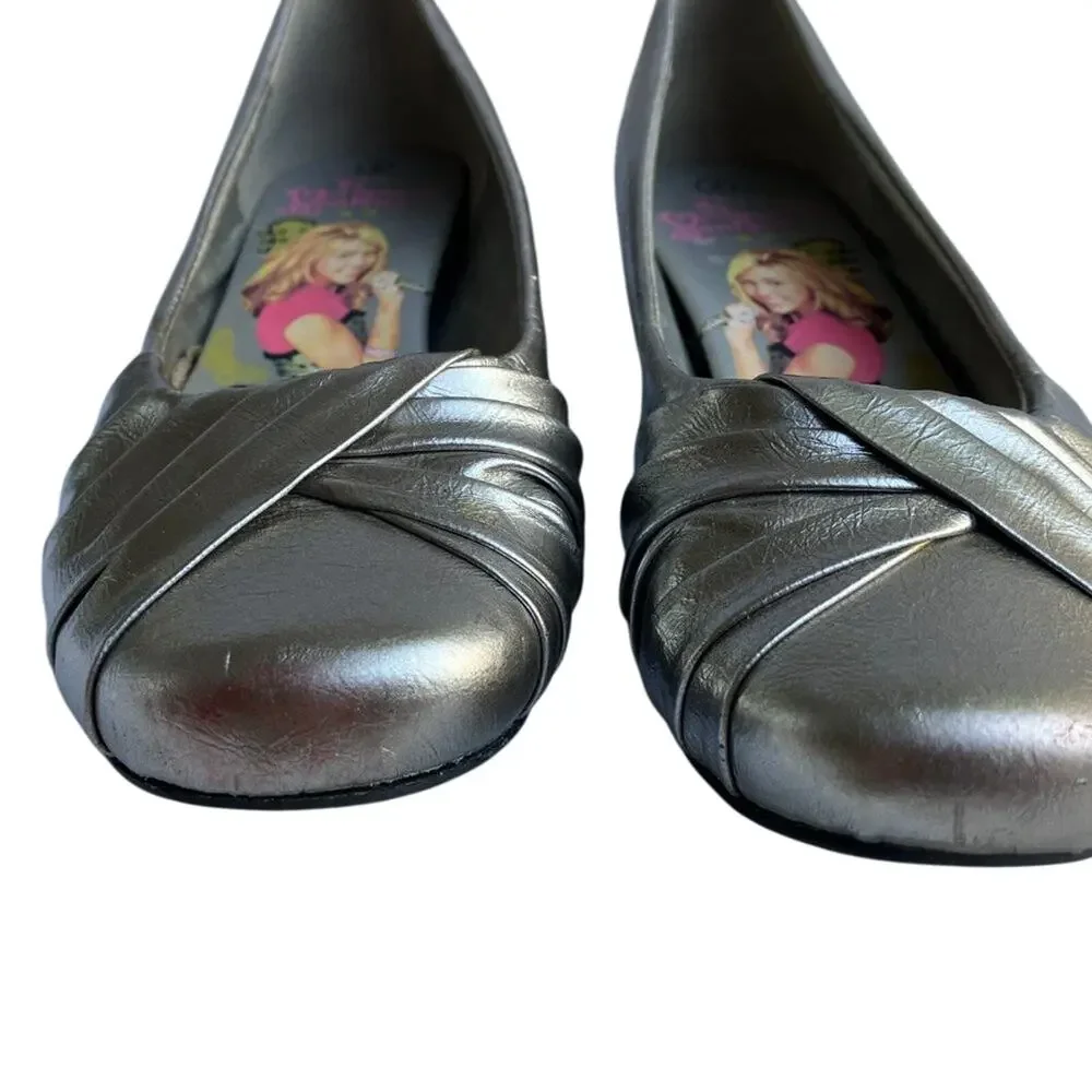 Hanna Montana shimmering slip-on shoe size 4